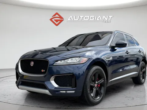 More photos of 2017 Jaguar F-PACE S at AutoGiant USA Fishers, IN