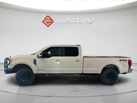 Another view of 2020 Ford F-350SD Lariat for sale in Fishers, IN at AutoGiant USA Fishers