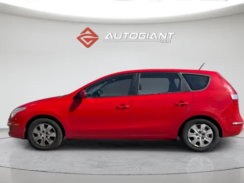 More photos of 2011 Hyundai Elantra Touring GLS at AutoGiant USA Fishers, IN