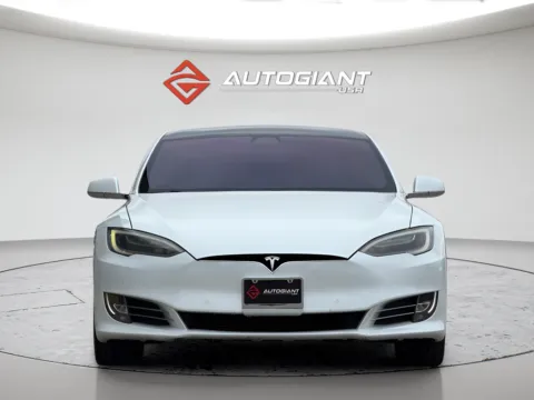 More photos of 2019 Tesla Model S Performance at AutoGiant USA Fishers, IN