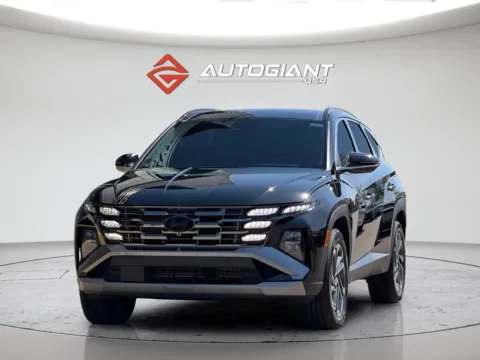 More photos of 2025 Hyundai Tucson Hybrid Limited at AutoGiant USA Fishers, IN