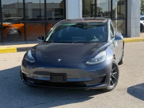 Silver 2018 Tesla Model 3 Long Range for sale in Fishers, IN