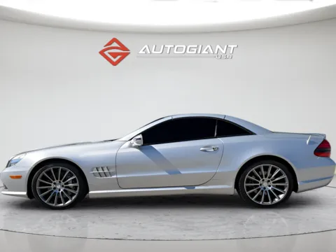 More photos of 2011 Mercedes-Benz SL-Class SL 550 at AutoGiant USA Fishers, IN