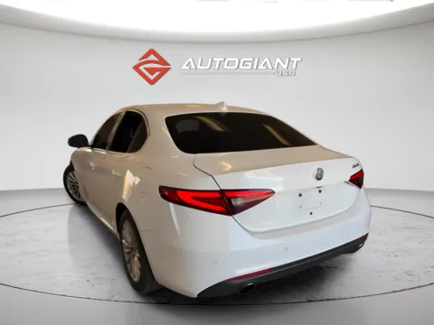 More photos of 2021 Alfa Romeo Giulia Sprint at AutoGiant USA Fishers, IN