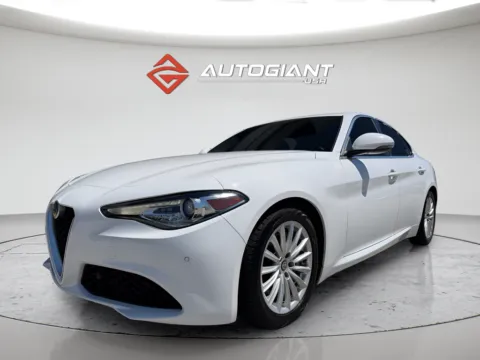 More photos of 2021 Alfa Romeo Giulia Sprint at AutoGiant USA Fishers, IN