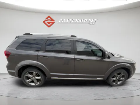 More photos of 2015 Dodge Journey Crossroad at AutoGiant USA Fishers, IN