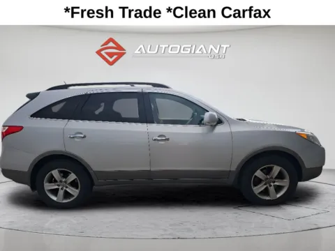 More photos of 2011 Hyundai Veracruz Limited at AutoGiant USA Fishers, IN