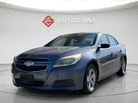 More photos of 2013 Chevrolet Malibu LS at AutoGiant USA Fishers, IN