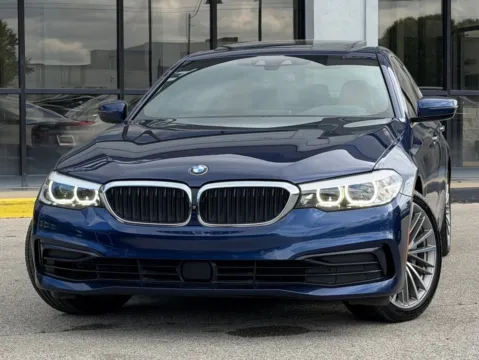 Blue 2019 BMW 5 Series 540i xDrive for sale in Fishers, IN