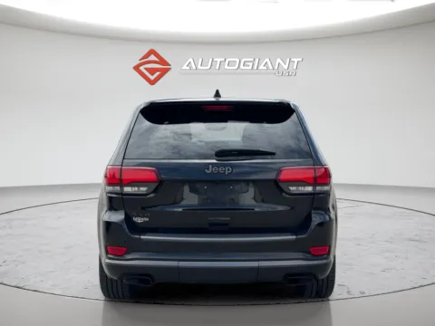 More photos of 2020 Jeep Grand Cherokee High Altitude at AutoGiant USA Fishers, IN
