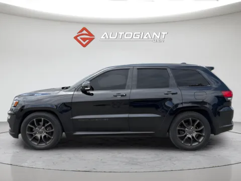 Photos of 2020 Jeep Grand Cherokee High Altitude for sale in Fishers, IN at AutoGiant USA Fishers