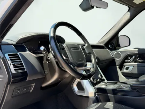 Photos of 2020 Land Rover Range Rover HSE for sale in Fishers, IN at AutoGiant USA Fishers