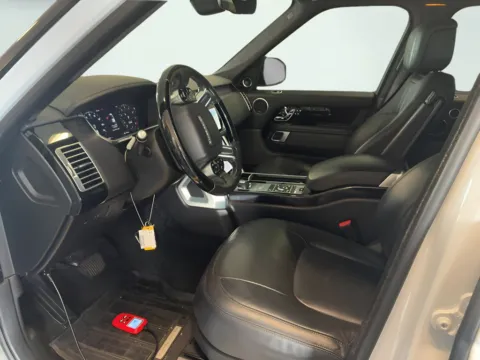 Photos of 2020 Land Rover Range Rover HSE for sale in Fishers, IN at AutoGiant USA Fishers