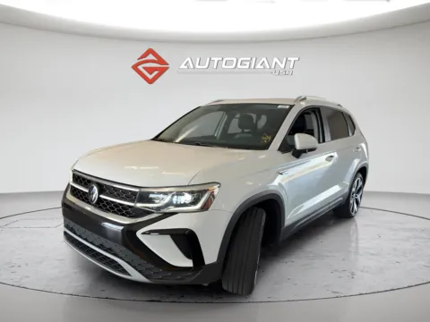 White 2023 Volkswagen Taos 1.5T SEL for sale in Fishers, IN