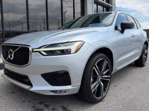 More photos of 2020 Volvo XC60 T5 R-Design at AutoGiant USA Fishers, IN