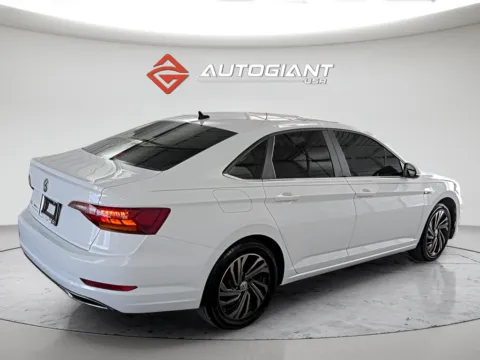 More photos of 2019 Volkswagen Jetta SEL Premium at AutoGiant USA Fishers, IN