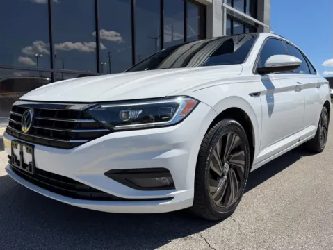 More photos of 2019 Volkswagen Jetta SEL Premium at AutoGiant USA Fishers, IN