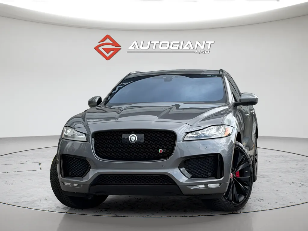 2018 Jaguar F-PACE S AWD's photo