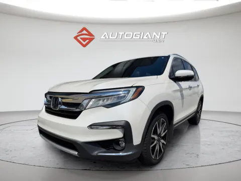 More photos of 2019 Honda Pilot Touring at AutoGiant USA Fishers, IN