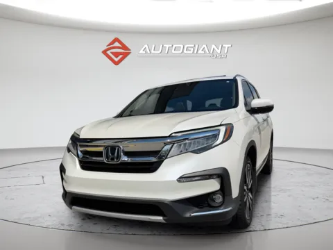 Another view of 2019 Honda Pilot Touring for sale in Fishers, IN at AutoGiant USA Fishers