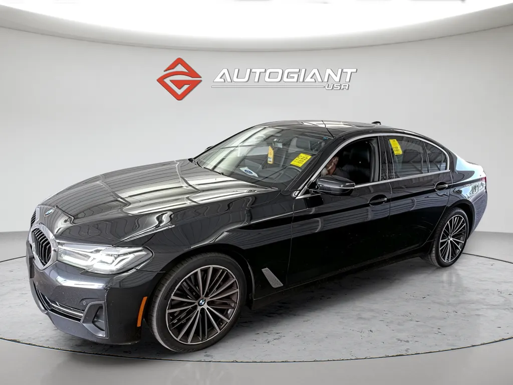 Black 2021 BMW 5 Series 540i xDrive for sale in Fishers, IN
