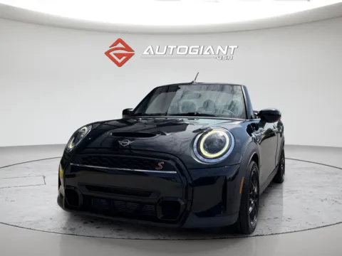 More photos of 2024 MINI Cooper S Signature at AutoGiant USA Fishers, IN