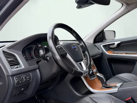 Photos of 2017 Volvo XC60 T5 Inscription for sale in Fishers, IN at AutoGiant USA Fishers
