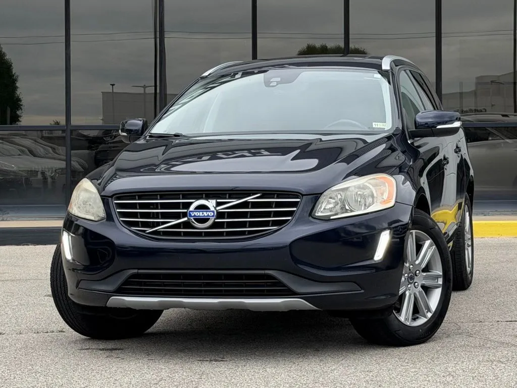 Silver 2017 Volvo XC60 T5 Inscription for sale in Fishers, IN