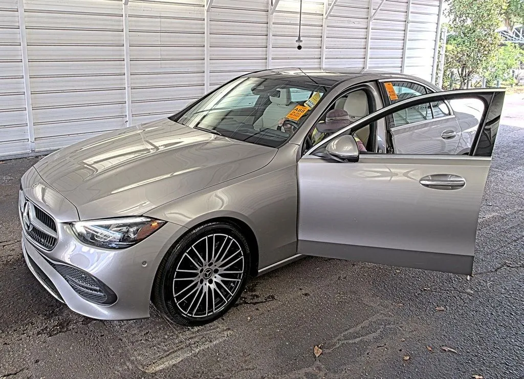 2022 Mercedes-Benz C-Class C 300 4MATIC's photo