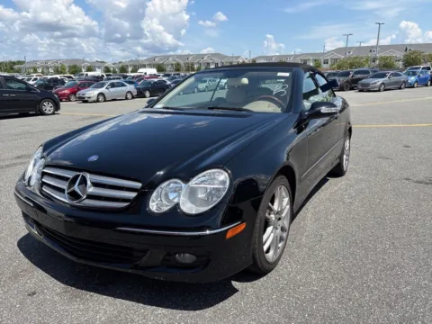 Black 2009 Mercedes-Benz CLK 350 for sale in Fishers, IN
