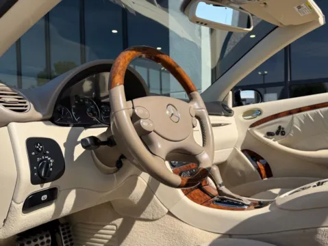 Photos of 2009 Mercedes-Benz CLK 350 for sale in Fishers, IN at AutoGiant USA Fishers