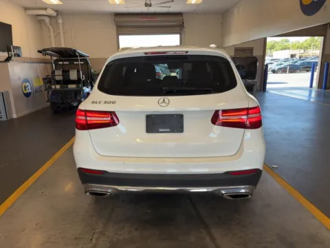 More photos of 2016 Mercedes-Benz GLC 300 at AutoGiant USA Fishers, IN