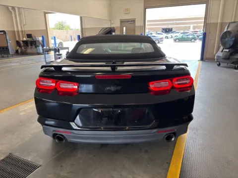 More photos of 2020 Chevrolet Camaro 1LT at AutoGiant USA Fishers, IN
