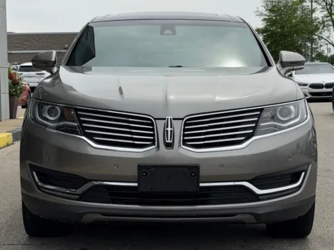Another view of 2016 Lincoln MKX Reserve for sale in Fishers, IN at AutoGiant USA Fishers