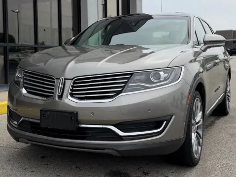 More photos of 2016 Lincoln MKX Reserve at AutoGiant USA Fishers, IN