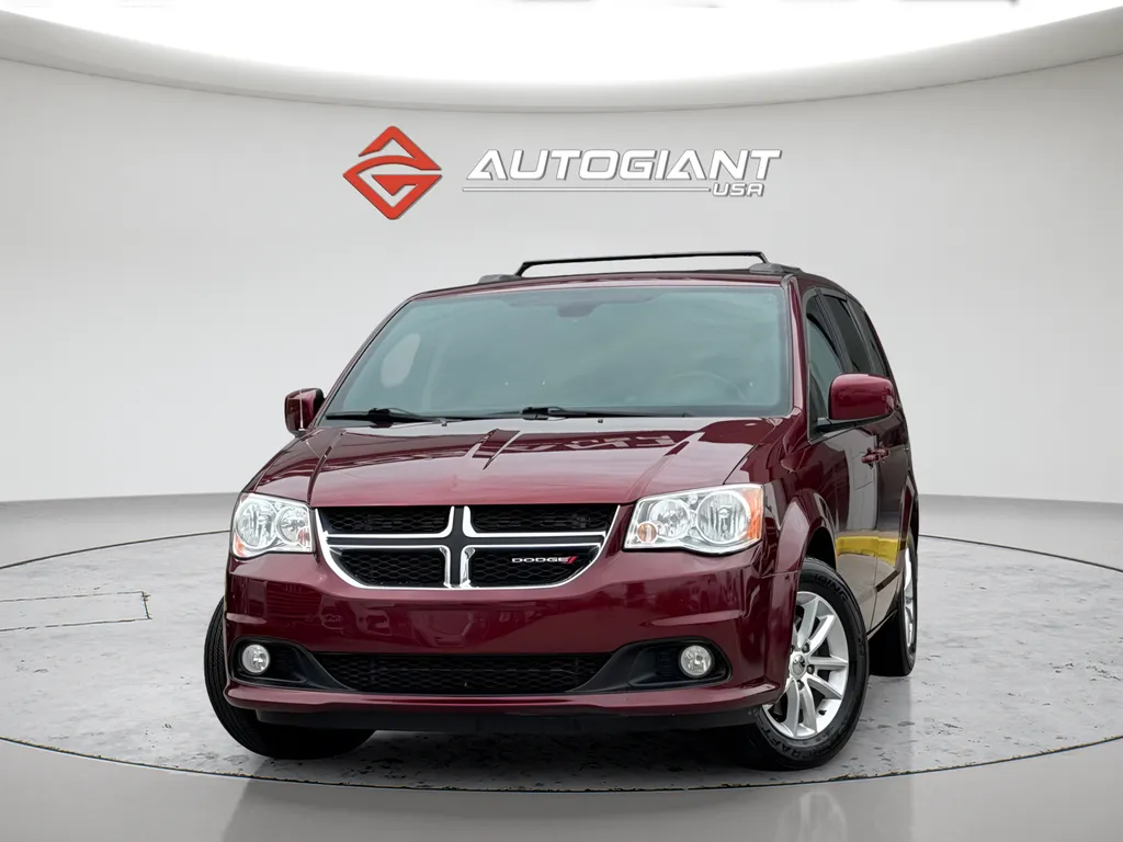 Red 2020 Dodge Grand Caravan SXT for sale in Fishers, IN
