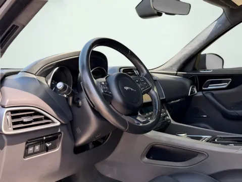 Photos of 2019 Jaguar F-PACE 25t Premium for sale in Fishers, IN at AutoGiant USA Fishers