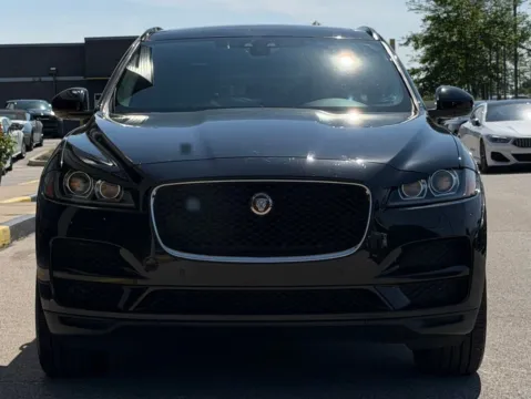 Another view of 2019 Jaguar F-PACE 25t Premium for sale in Fishers, IN at AutoGiant USA Fishers