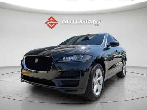 More photos of 2019 Jaguar F-PACE 25t Premium at AutoGiant USA Fishers, IN
