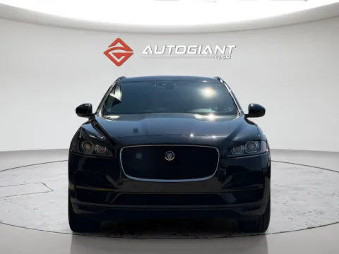 Another view of 2019 Jaguar F-PACE 25t Premium for sale in Fishers, IN at AutoGiant USA Fishers