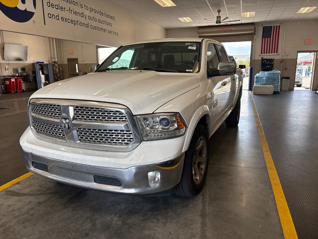 2018 RAM 1500 Sport 4x4 Crew Cab 5'7's photo