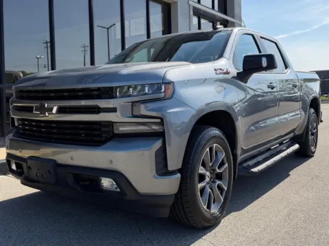 More photos of 2020 Chevrolet Silverado 1500 RST at AutoGiant USA Fishers, IN