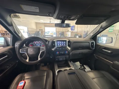 Photos of 2020 Chevrolet Silverado 1500 RST for sale in Fishers, IN at AutoGiant USA Fishers