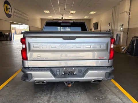 More photos of 2020 Chevrolet Silverado 1500 RST at AutoGiant USA Fishers, IN