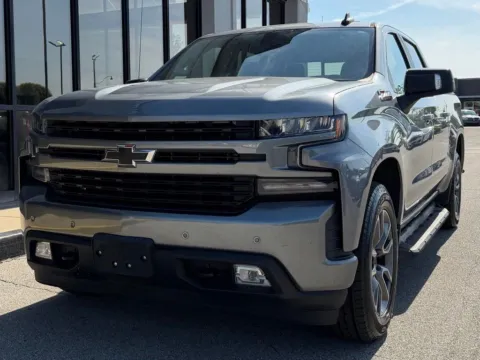 More photos of 2020 Chevrolet Silverado 1500 RST at AutoGiant USA Fishers, IN