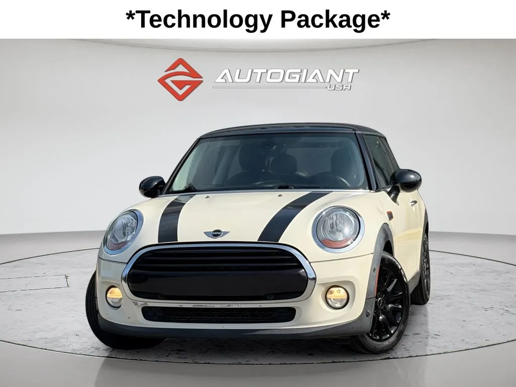 2018 MINI Cooper -'s photo