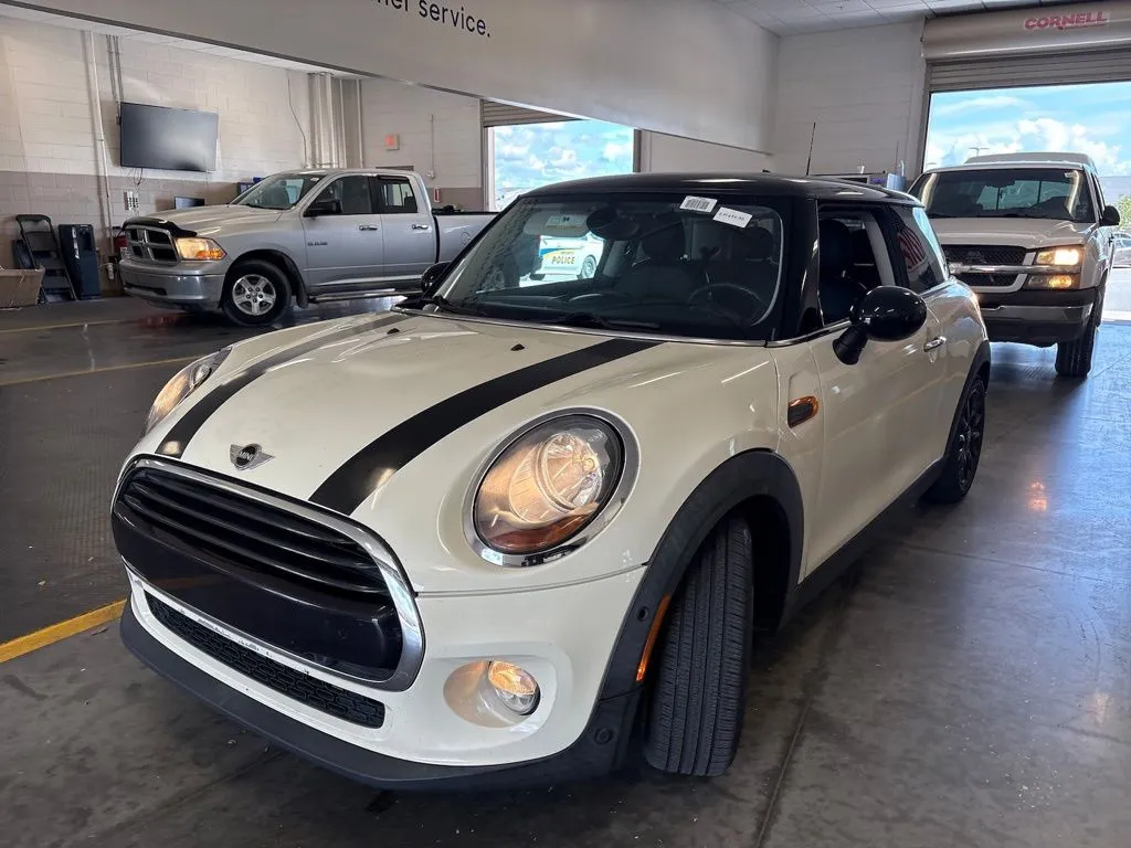 White 2018 MINI Cooper for sale in Fishers, IN