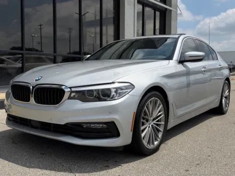 More photos of 2018 BMW 5 Series 530i at AutoGiant USA Fishers, IN