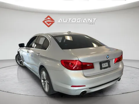 More photos of 2018 BMW 5 Series 530i at AutoGiant USA Fishers, IN