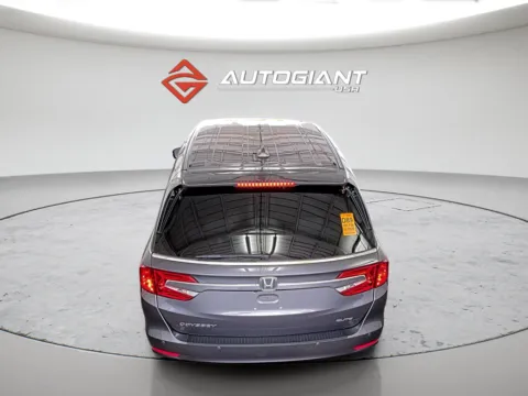 More photos of 2020 Honda Odyssey Elite at AutoGiant USA Fishers, IN